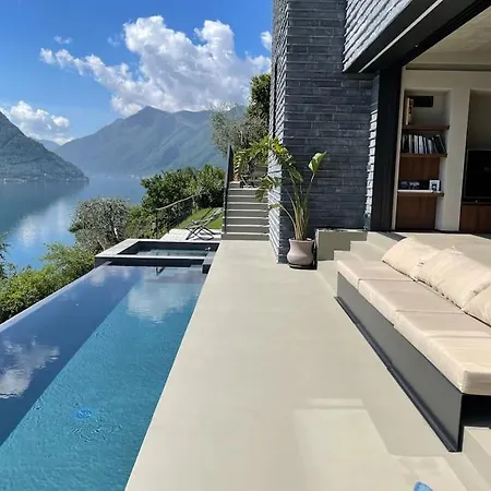 Molli Di * サーラ・コマチーナ