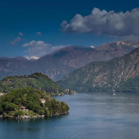 Molli Di ヴィラ *