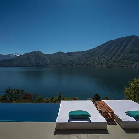 Molli Di Vila Sala Comacina