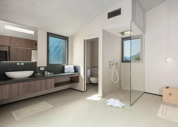 Molli Di וילה סלה קומצ'ינה