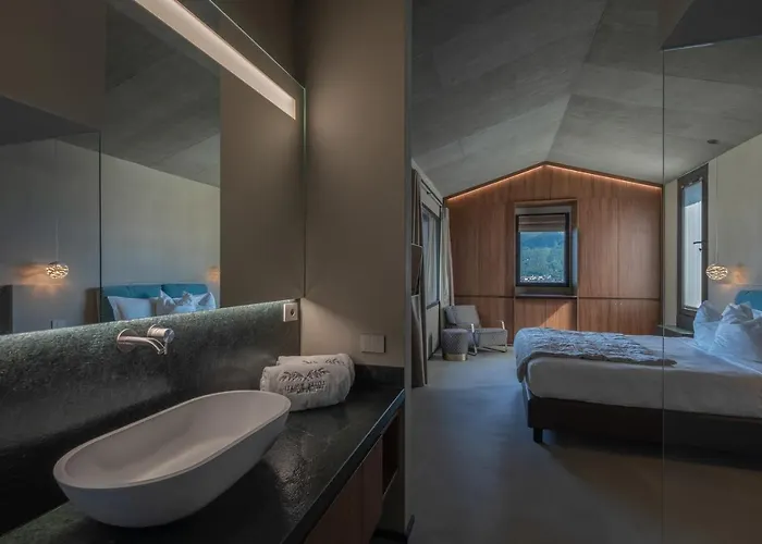 Molli Di * Sala Comacina